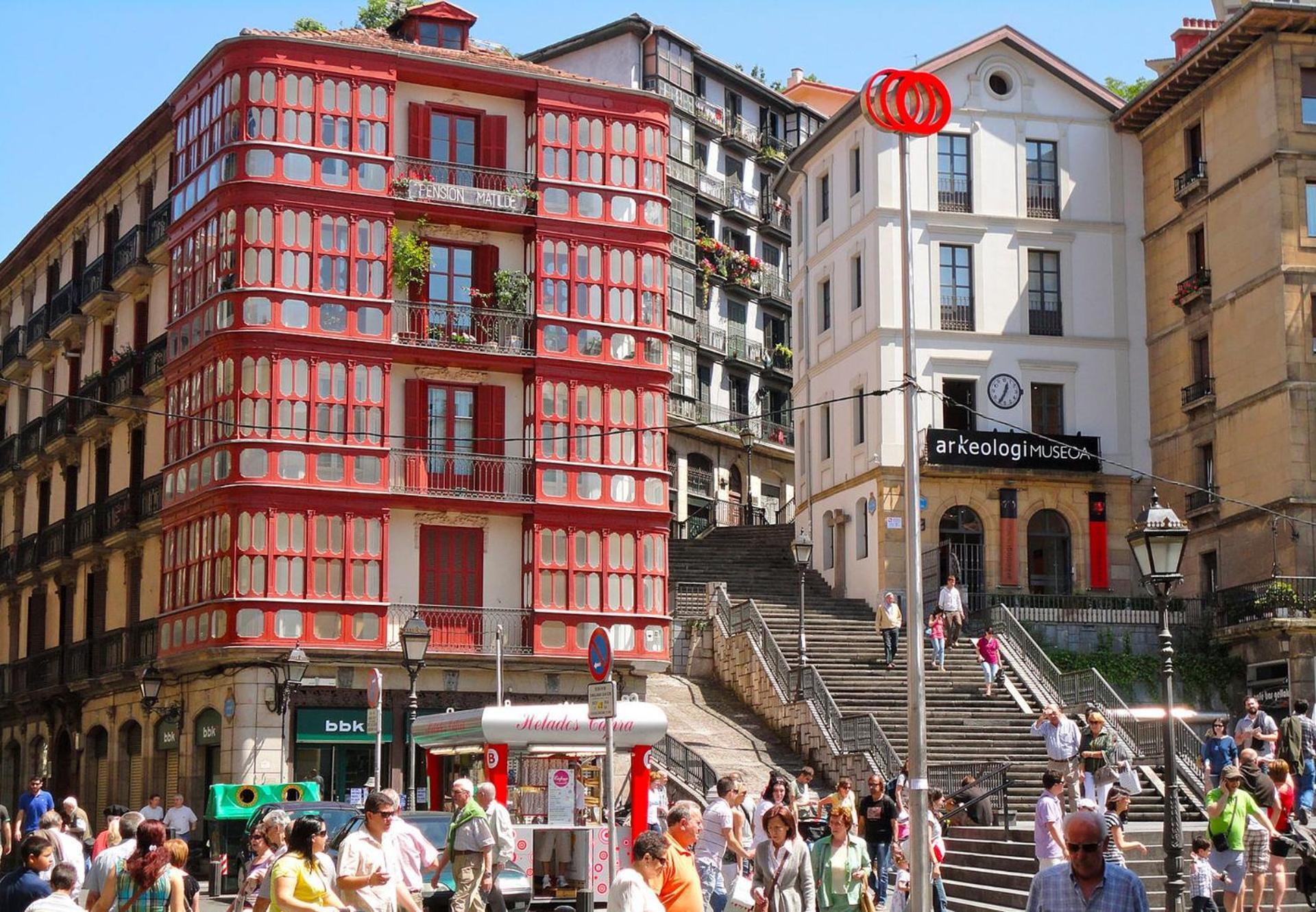 Old Town Core Next To Plaza Nueva 毕尔巴鄂 外观 照片